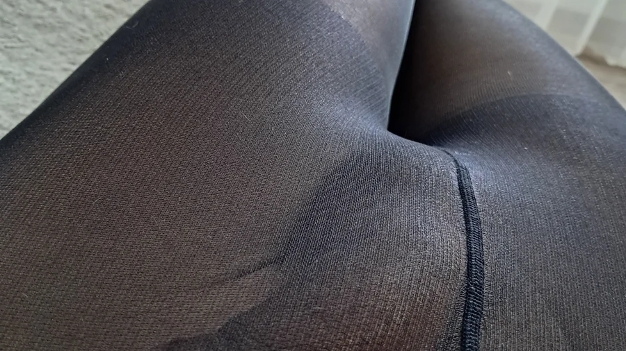 Image gallery: Guy teases sexy in black pantyhose